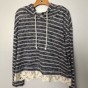 Almost famous sweater